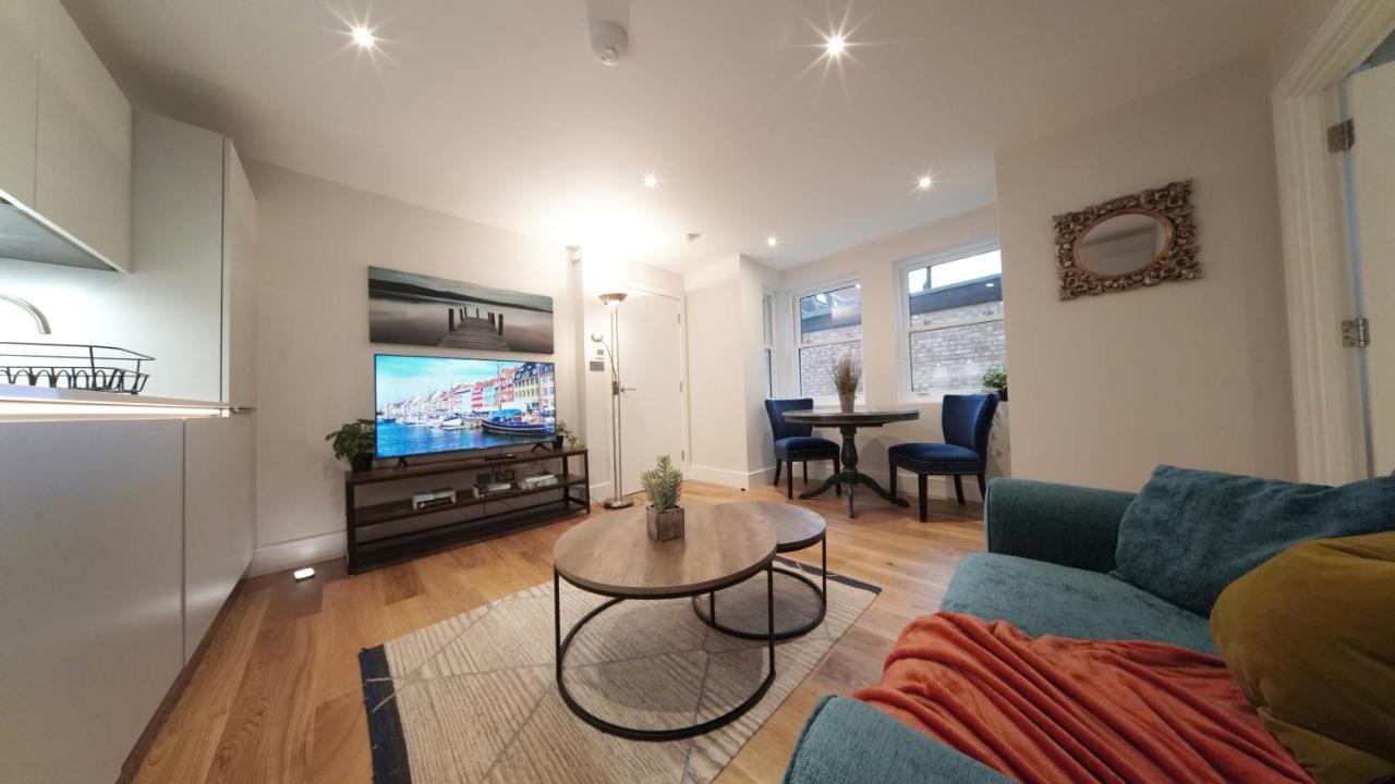 Trinity House By Ritual Stays St Albans Exteriör bild